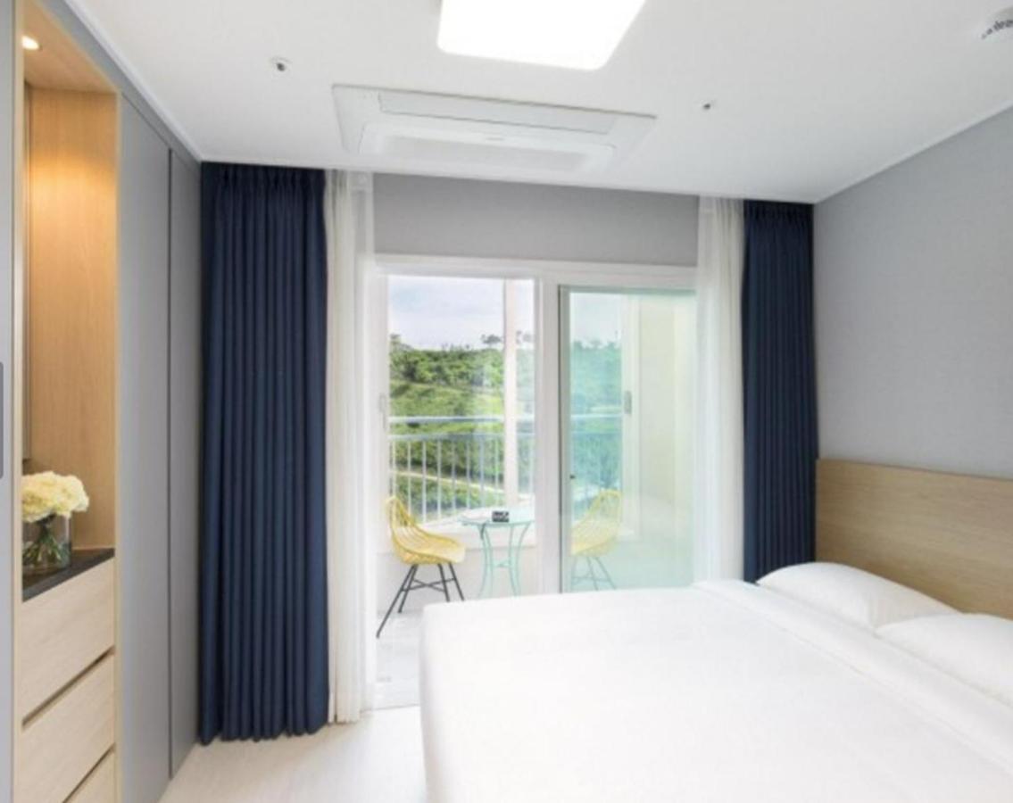 Yeosu Hotel First City Exterior foto